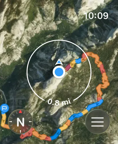 在 Apple Watch 上基于卫星影像创建的点对点路线，配有定位标点和搜索半径圆环